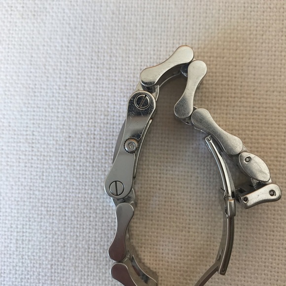 GUCCI 2305L Quartz Stainless Steal Watch - Picture 5 of 5